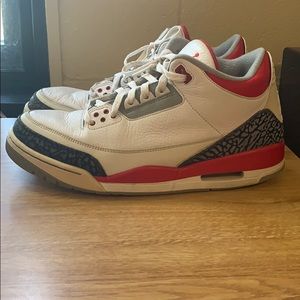 Jordan 3 Retro Fire Red (2013)